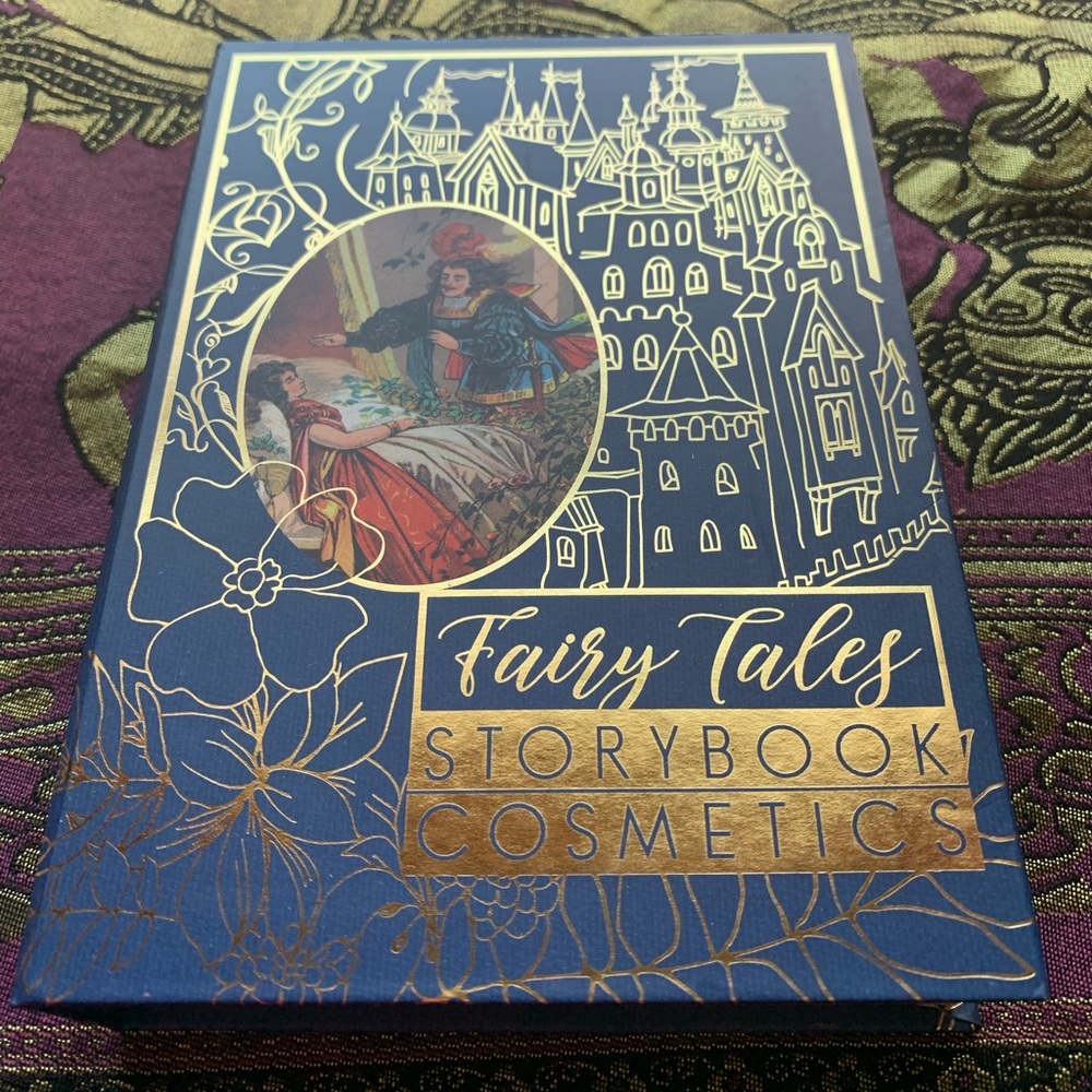 Story book cosmetics